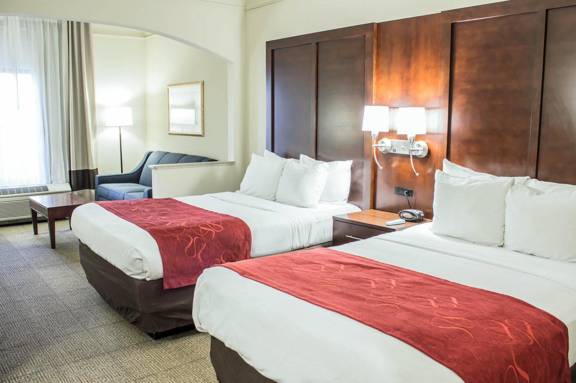 Four Points By Sheraton Greensboro Airport Eksteriør bilde